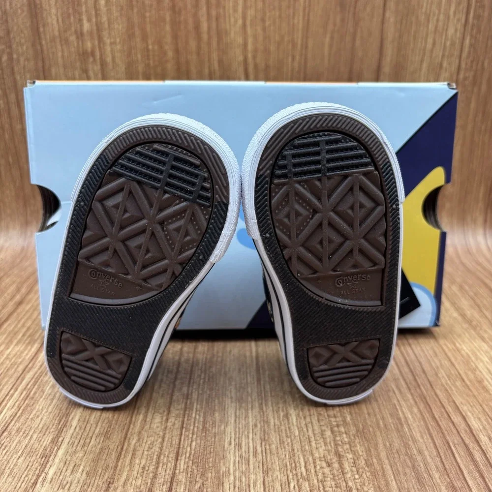 Converse X Disney Bluey Sneakers‎ Infant Size 5 Black New Chuck Taylor All Star